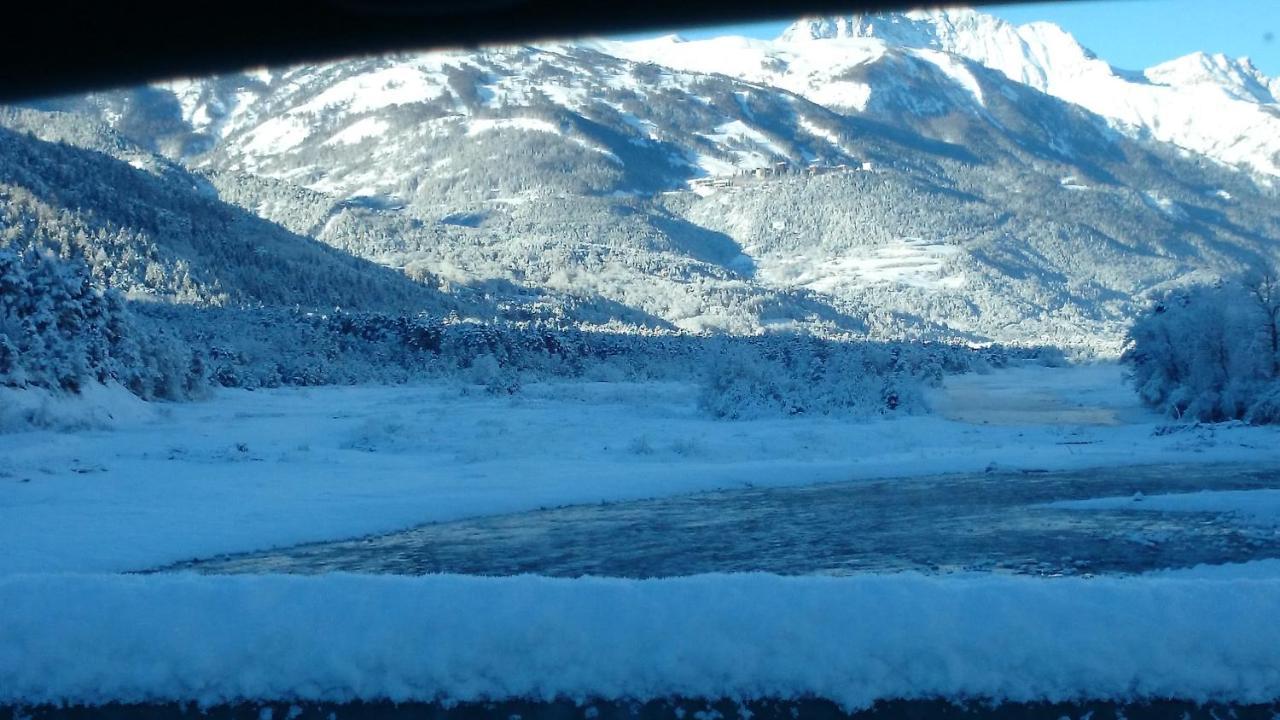 Chambre Les Ormes Panzió Enchastrayes Kültér fotó