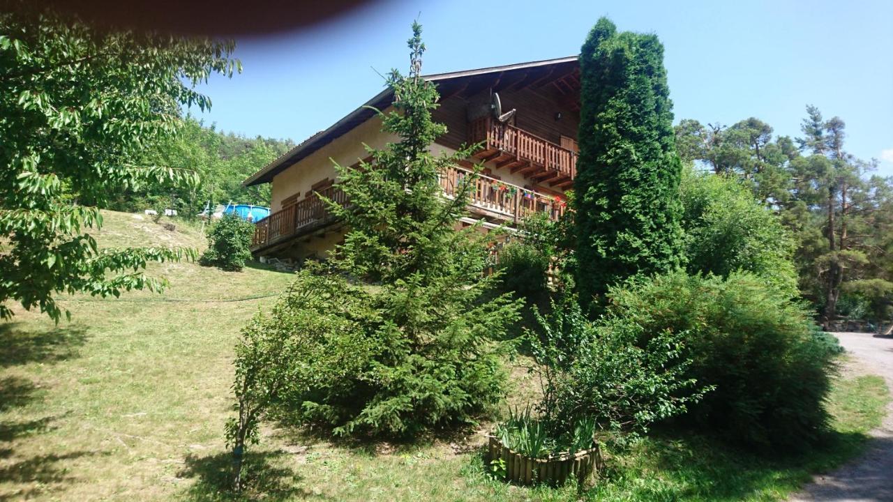 Chambre Les Ormes Enchastrayes Kültér fotó